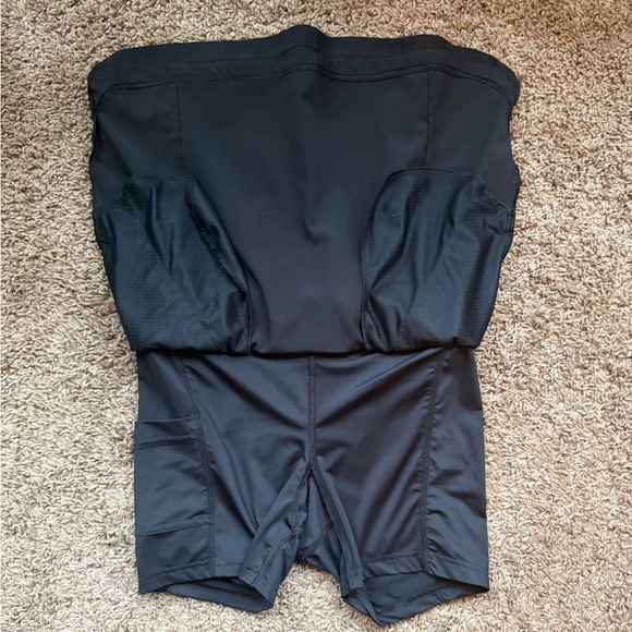 Columbia Women's Black Skirt - Picture 7 of 8